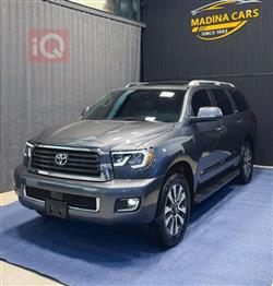 Toyota Sequoia